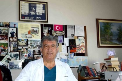 kardiyoloji-anabilim-dali-ogretim-uyesi-prof-dr-senocak-hali-sahada-spor-yapilmasini-onermiyorum
