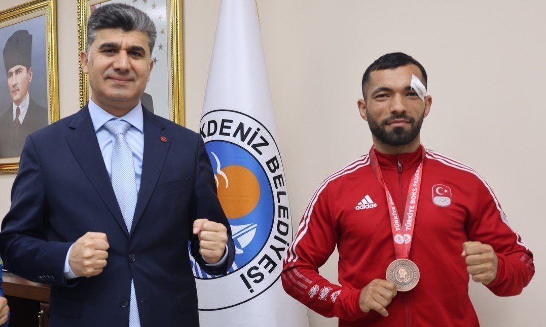 mersinli-milli-sporcu-kick-boks-sampiyonasinda-mersini-temsil-edecek