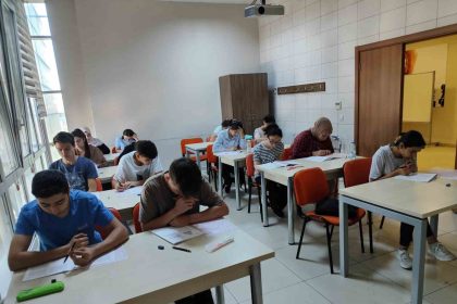 universite-hayali-kuran-genclere-darica-belediyesinden-destek