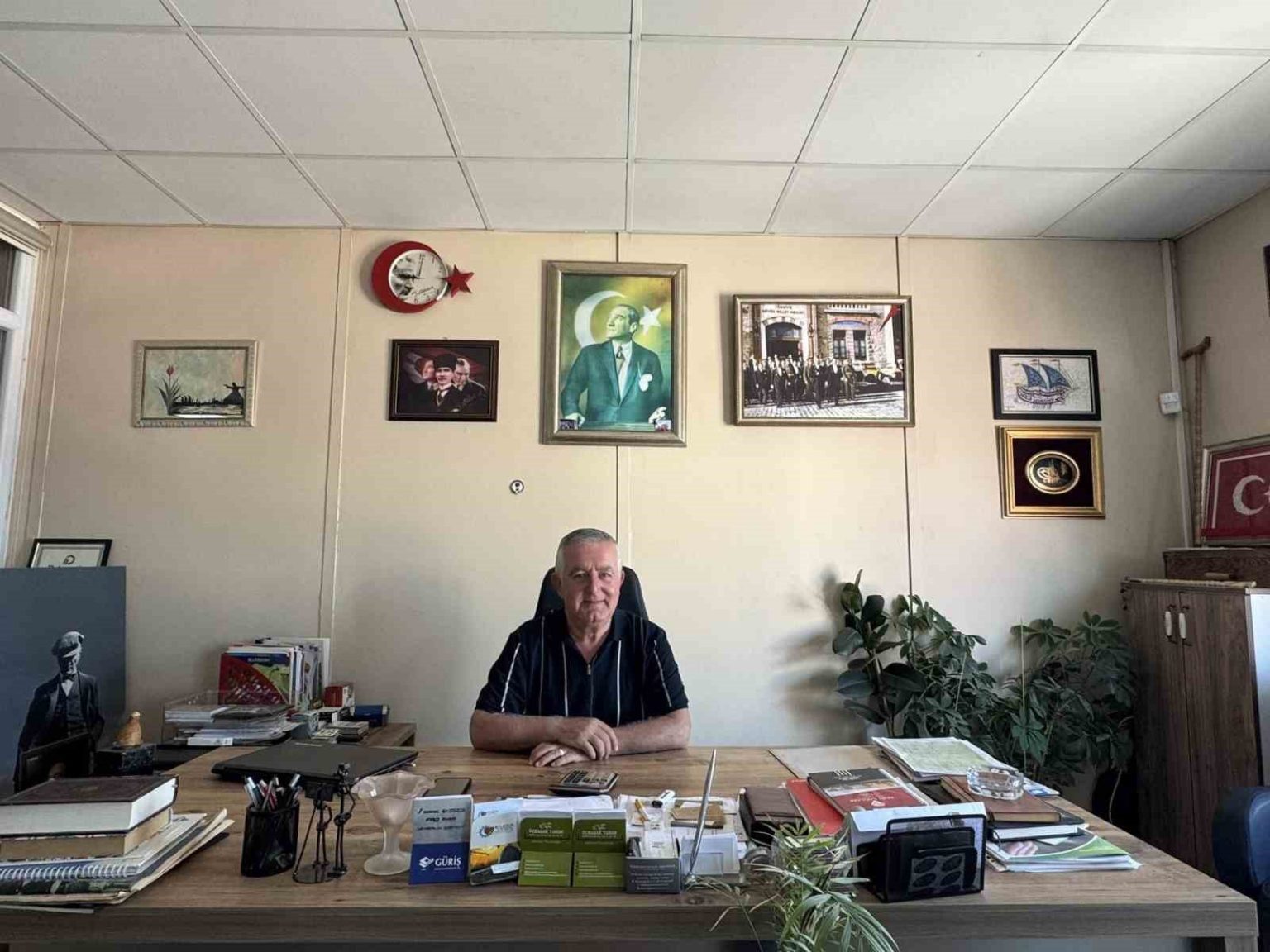 yangin-bolgesindeki-ciftciye-buyuk-destek