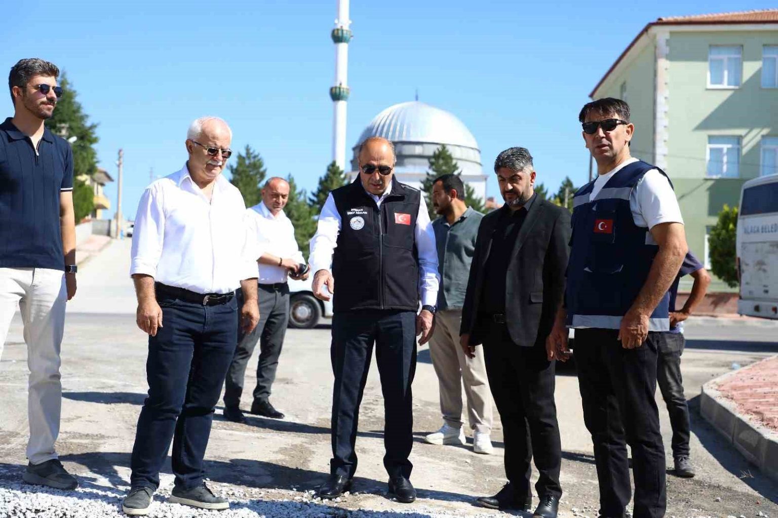 baskan-arslan-alacada-kilittasi-ve-asfaltsiz-yol-kalmayacak
