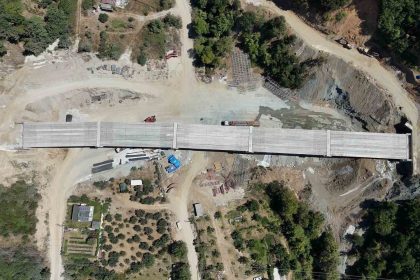 esenkoyde-tunel-ve-viyaduk-calismalari-devam-ediyor