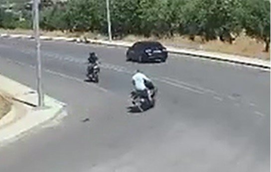 gaziantepte-motosikletler-carpisti-2-yarali