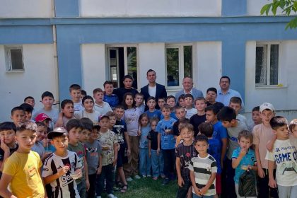 kaymakam-aslan-yaz-kuran-kursu-ogrencileriyle-bulustu