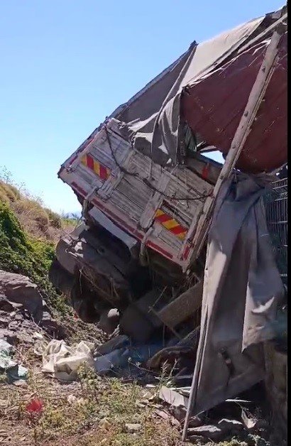 milasta-trafik-kazasi-baba-ve-oglu-yaralandi