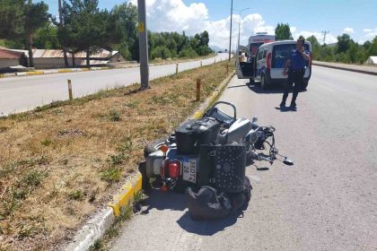 motosikletin-carptigi-yaya-hayatini-kaybetti