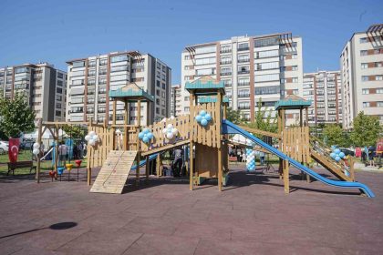 nilufer-belediyesinden-balat-mahallesine-yeni-park