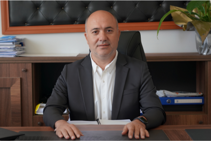 adiyaman-belediye-baskan-yardimcisi-ceyhan-kayhan-gorevden-alindi