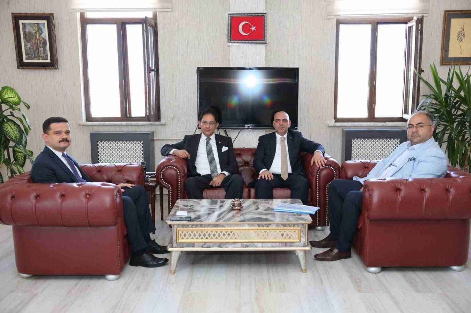 etbden-karayazida-ureticiye-tam-destek