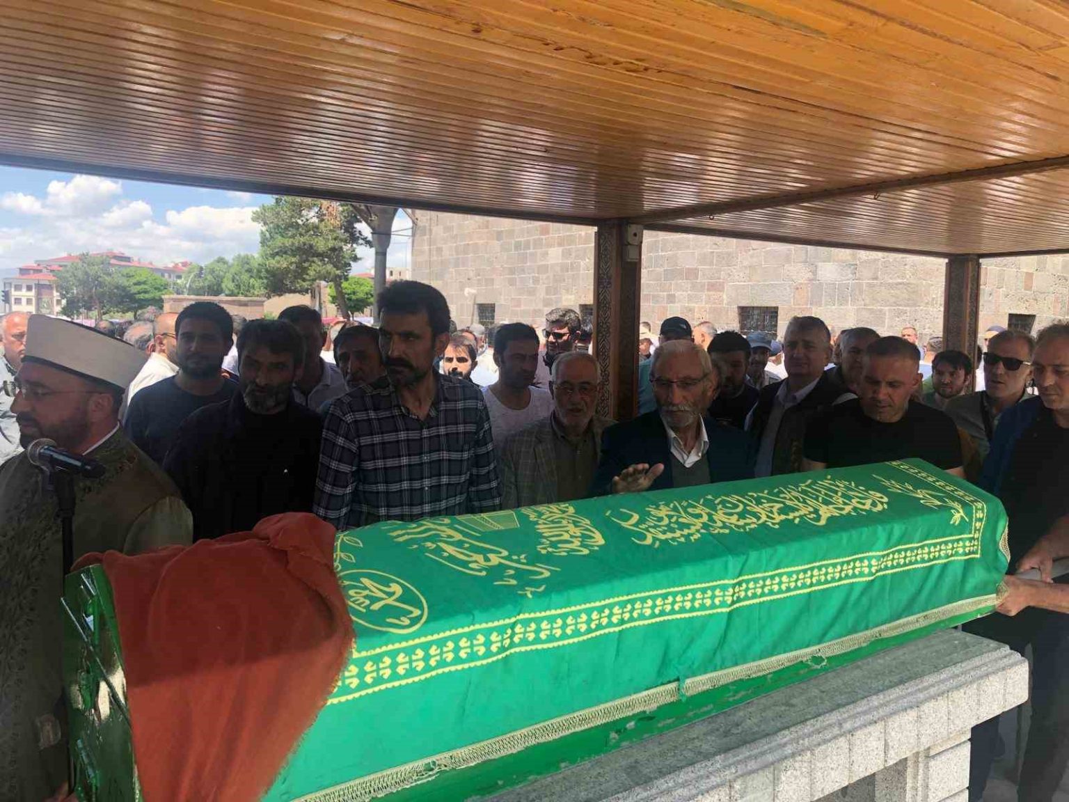 kara-ve-bilgili-ailesinin-aci-gunu