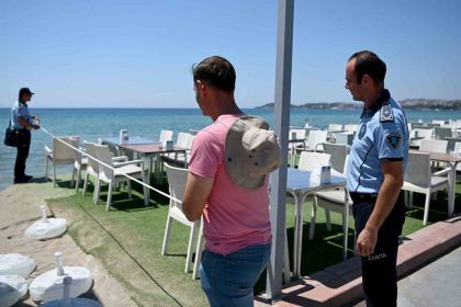 kusadasi-plajlarinda-kiyi-kanunu-denetimi