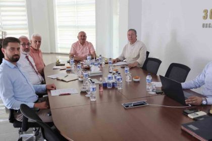 kutahyada-30-agustos-osbde-yonetim-kurulu-toplantisi