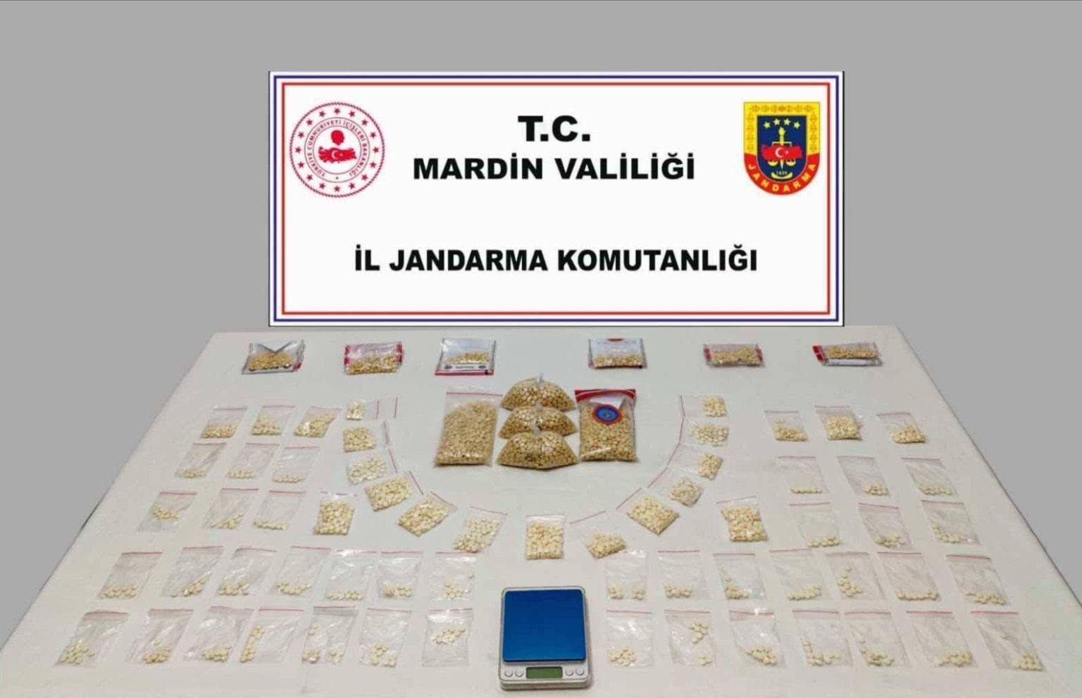 mardinde-uyusturucu-operasyonu-1-gozalti