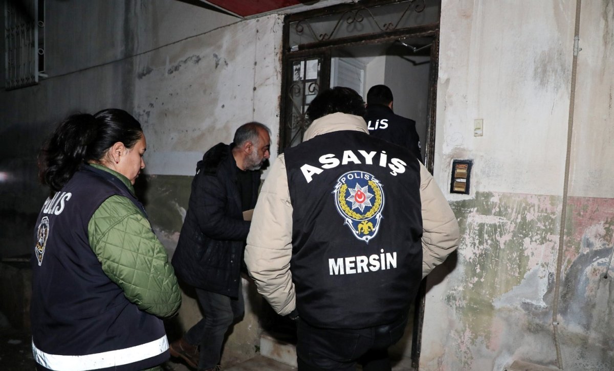 mersinde-huzur-ve-guvenlik-icin-gece-gunduz-mucadele