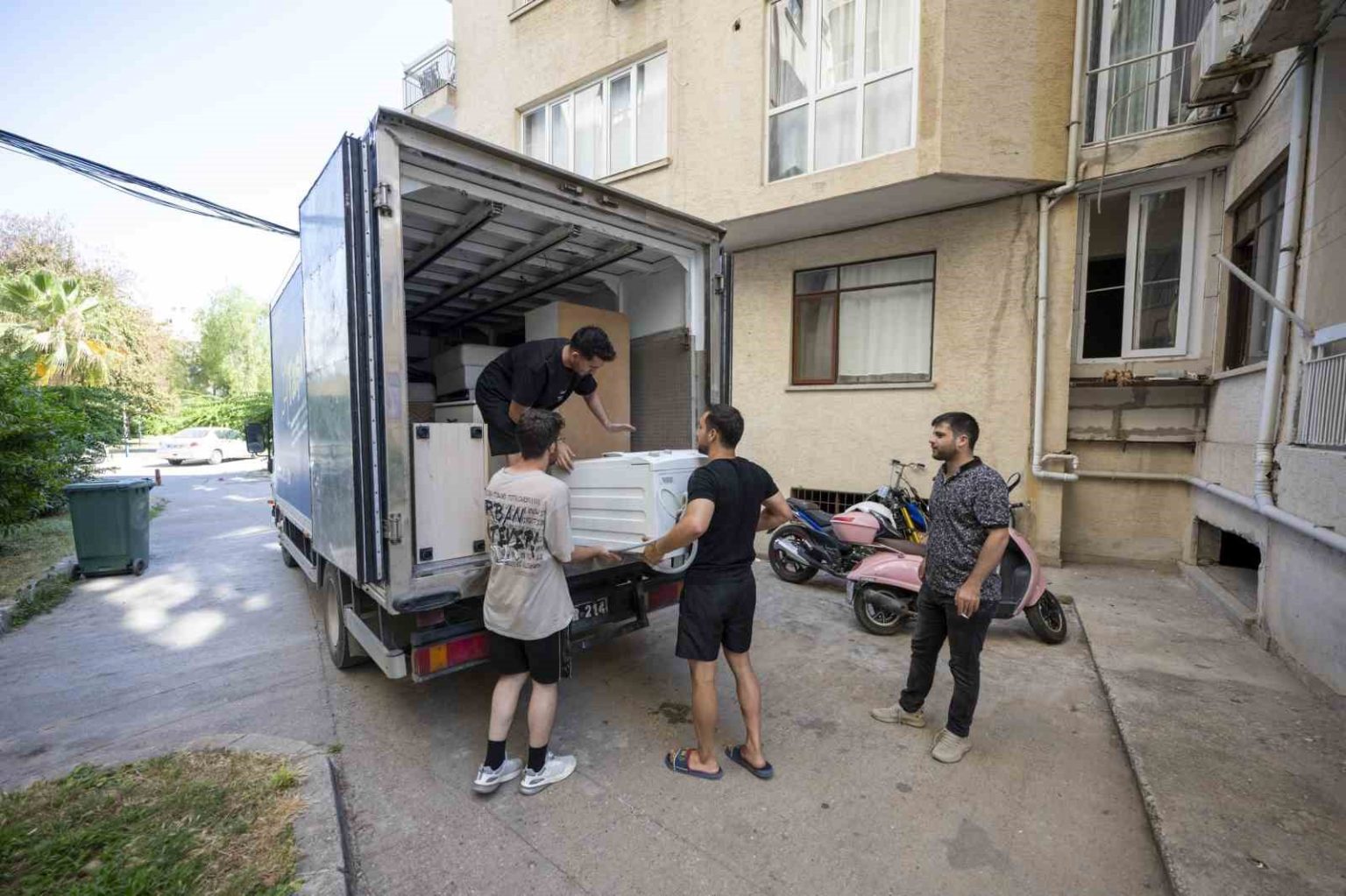 mersinde-universitelilere-ucretsiz-nakliye-destegi