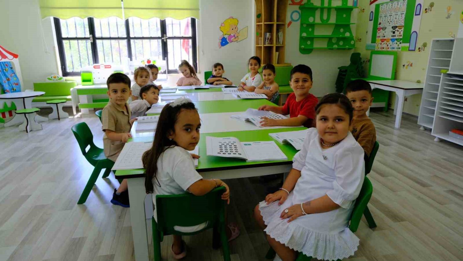 onikisubat-belediyesinin-minik-kalpler-yaz-okulu