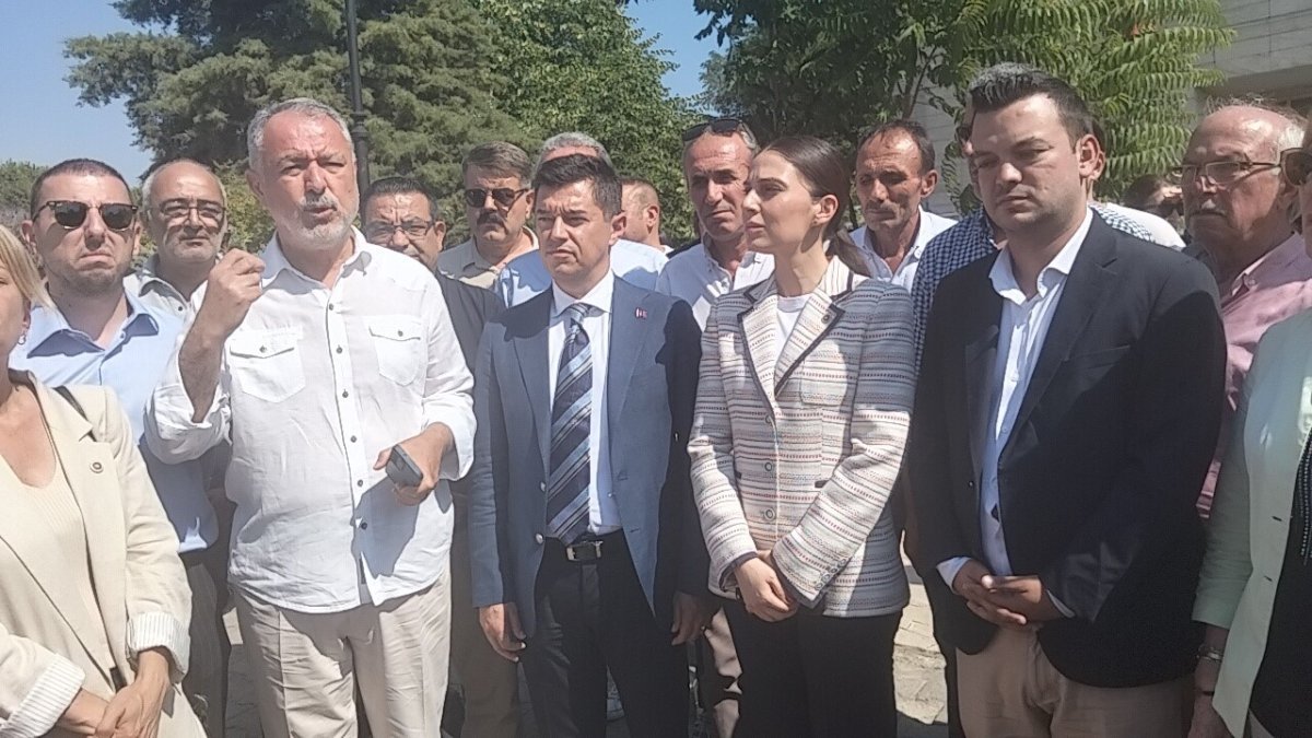 polis-kalkanini-yumruklayan-marmaris-belediye-baskani-unlu-hakim-karsisina-cikti