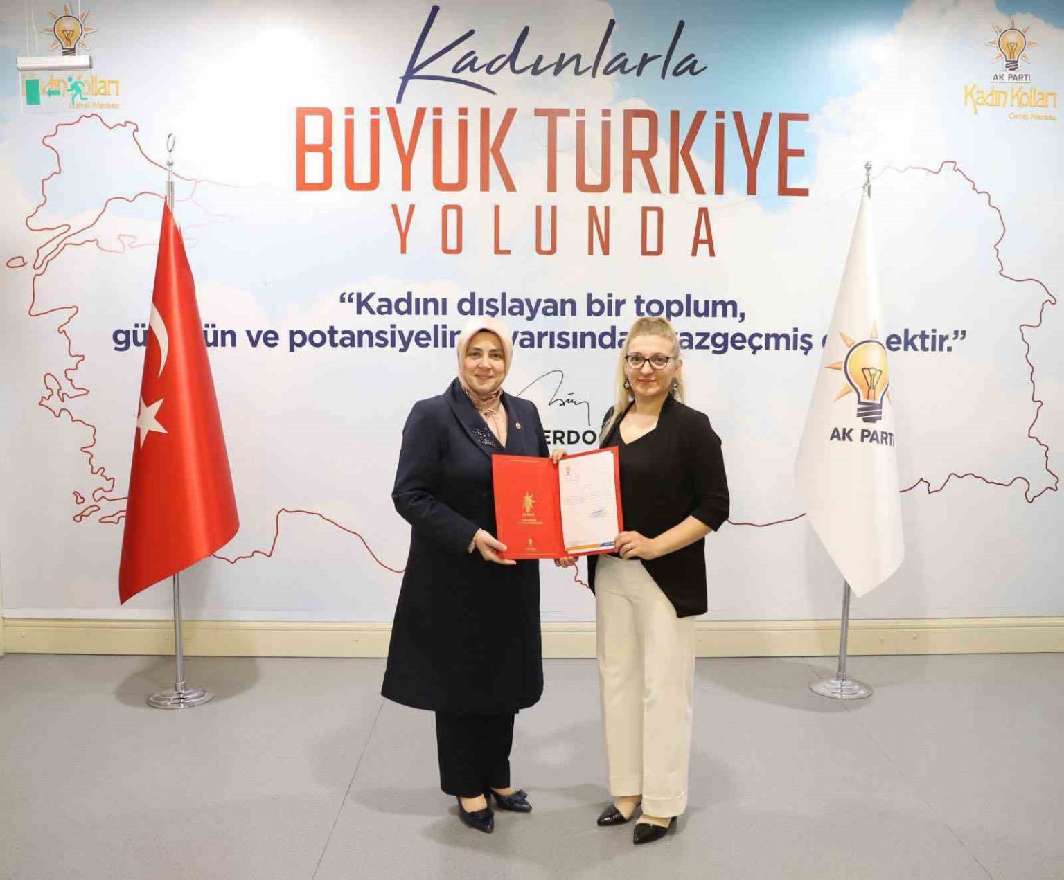 ak-parti-bozuyuk-ilce-kadin-kollari-baskani-saglam-oldu