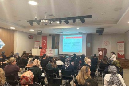 elazigda-aile-yili-egitimleri-suruyor