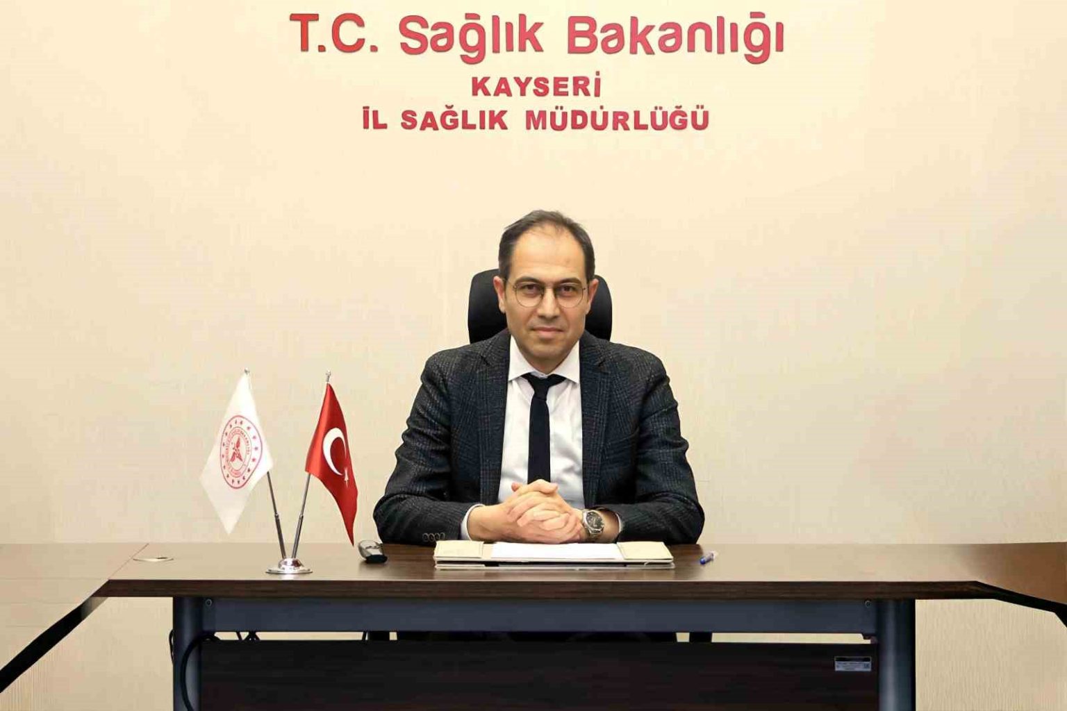 il-saglik-muduru-ersandan-asiri-sicaklara-karsi-uyari-yaz-sicaklarina-karsi-bilincli-olalim