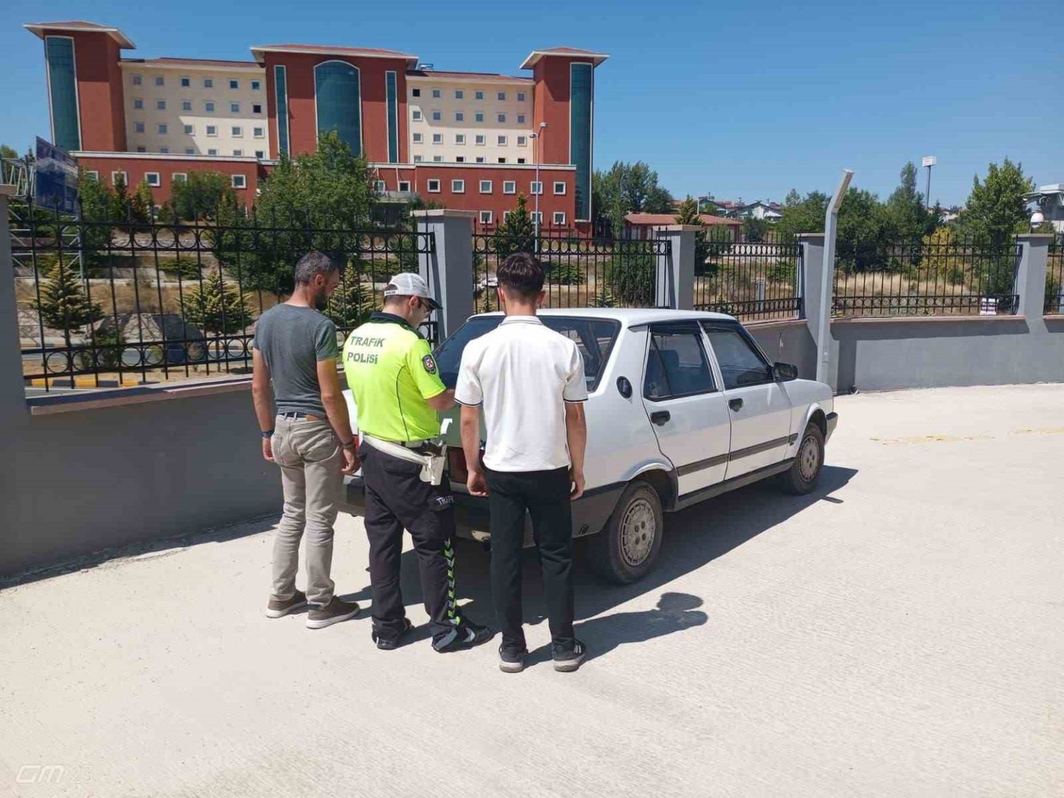 kastamonuda-drift-atan-surucu-polis-ekiplerince-yakalandi