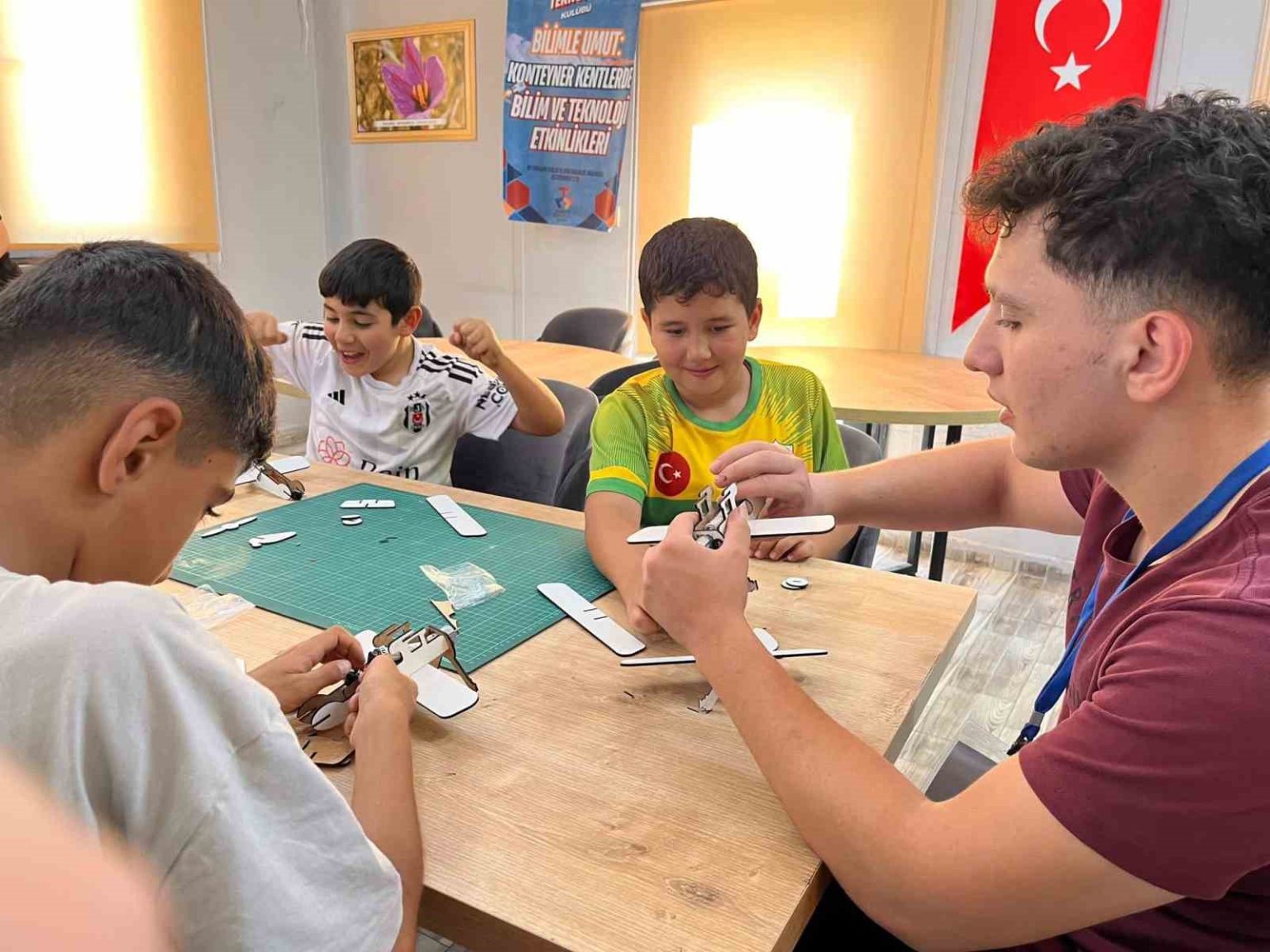 konteyner-kentlerde-bilim-ve-teknoloji-etkinlikleri-projesi-tamamlandi