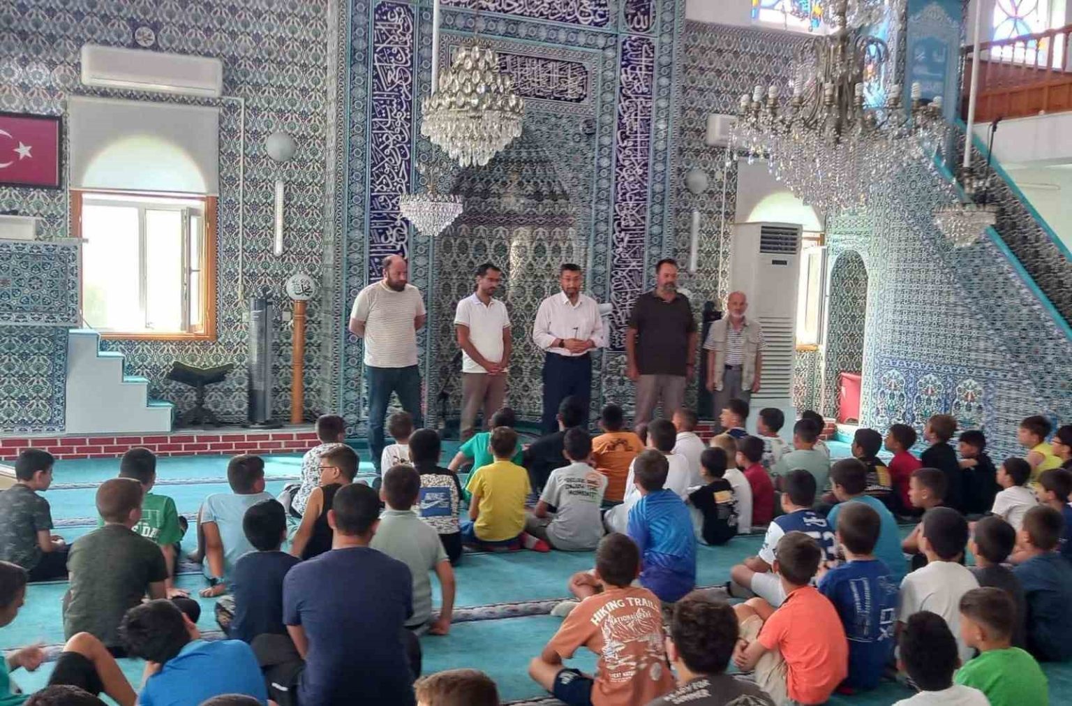 bandirmadaki-camilerde-yaz-kurslarina-yogun-ilgi