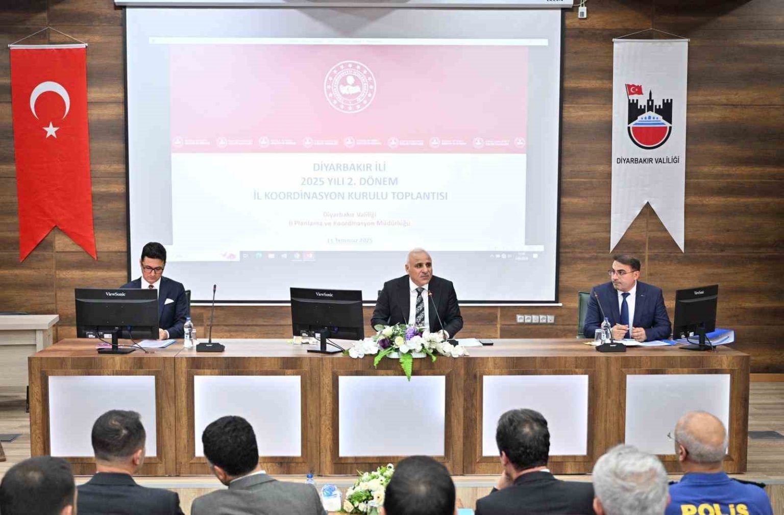 diyarbakirda-299-milyar-liralik-kamu-yatirimi-masaya-yatirildi