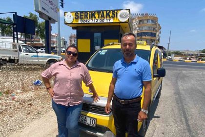 esinin-tavsiyesiyle-gectigi-direksiyonu-12-yildir-birakmiyor