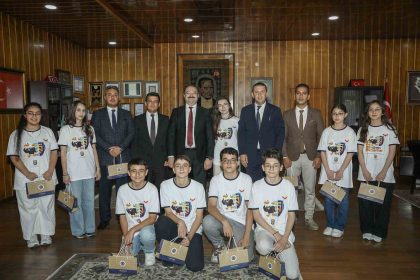 lgs-basarisi-vakif-okullarinda-hayat-buluyor