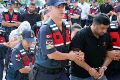 sakaryada-arac-dolandiriciligi-operasyonunda-6-tutuklama