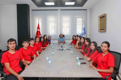 baskan-ozdogandan-hadak-sporcularina-tam-destek