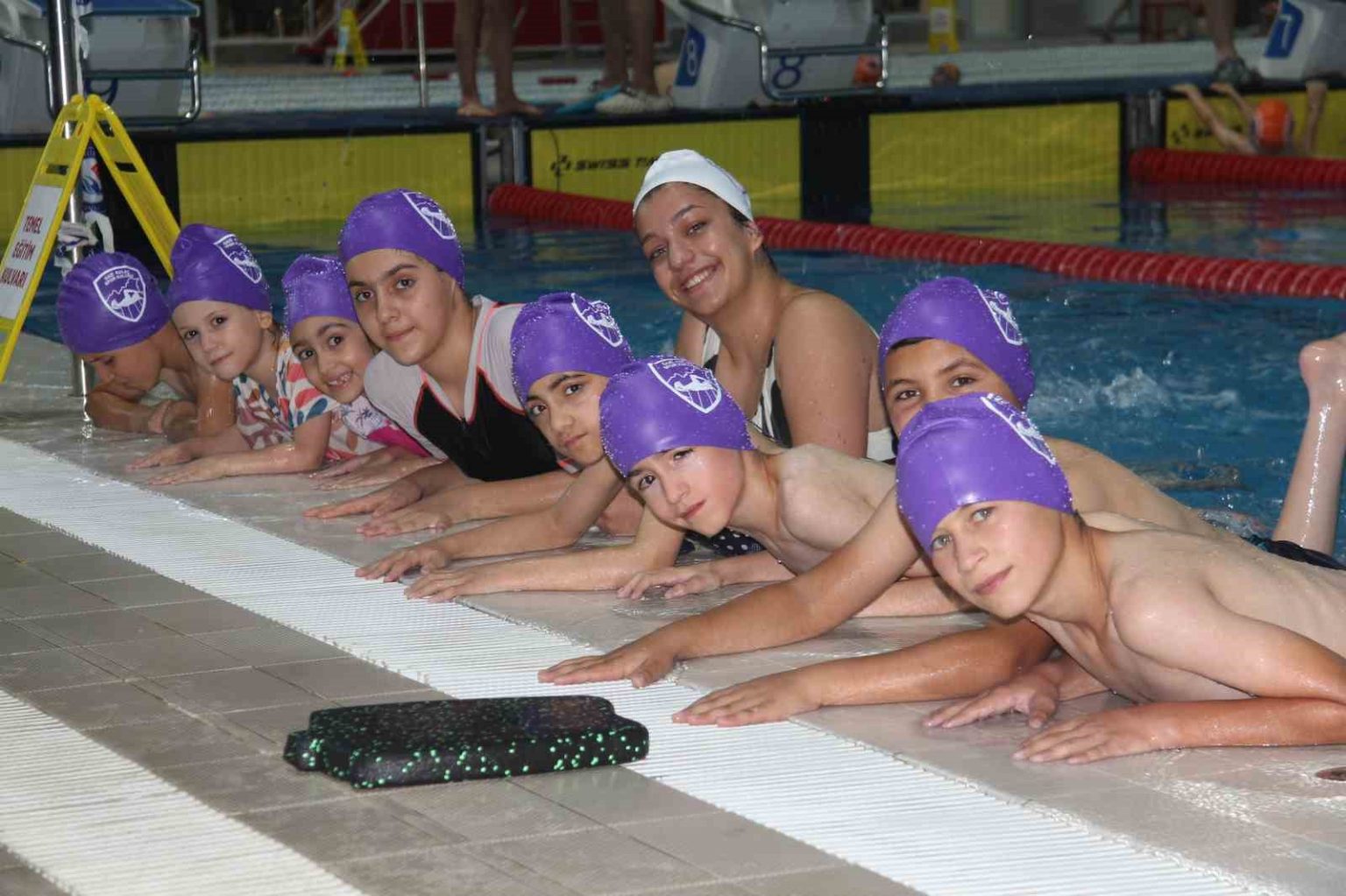 denizi-olmayan-gaziantepte-gunluk-3-bin-kisiye-yuzme-ogretiliyor