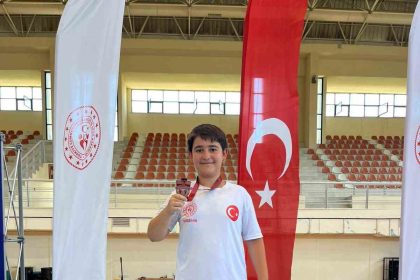 genc-sporcu-turkiye-3uncusu-oldu