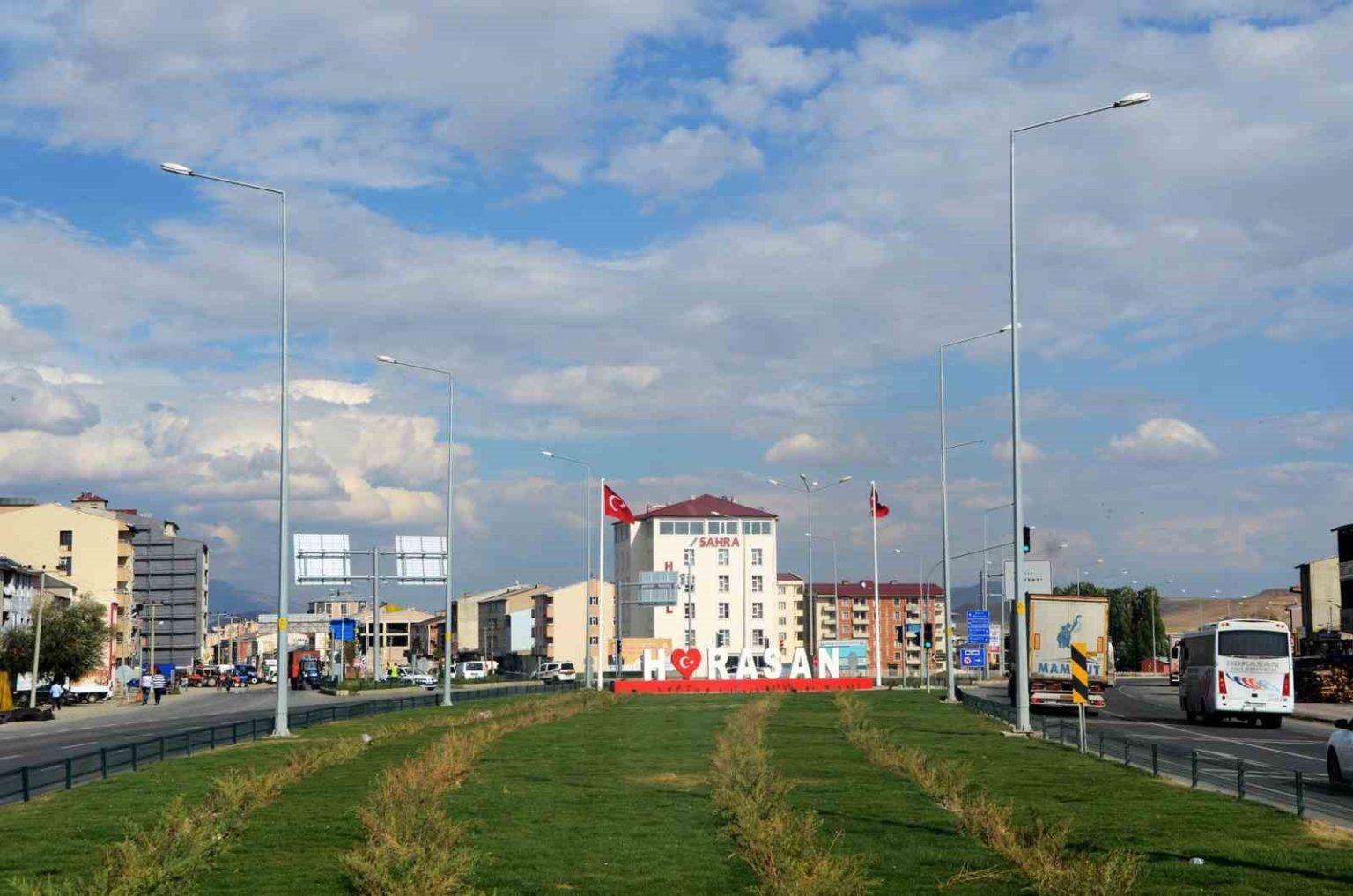 horasanda-3-2-buyuklugunde-deprem