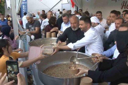 kagithane-belediyesi-20-binden-fazla-kisiye-asure-dagitti