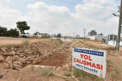 kepezin-demirel-mahallesinde-dere-islah-calismasi-yapildi