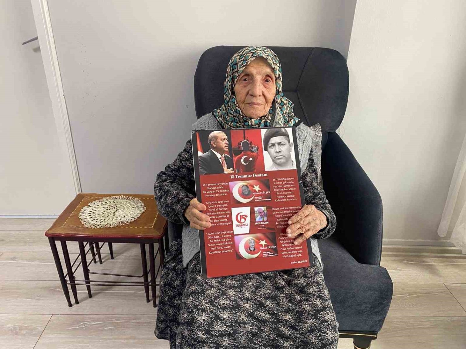 15-temmuzda-2-oglu-ve-damadini-sehit-veren-99-yasindaki-muzaffer-gulsenin-gozyaslari-dinmiyor