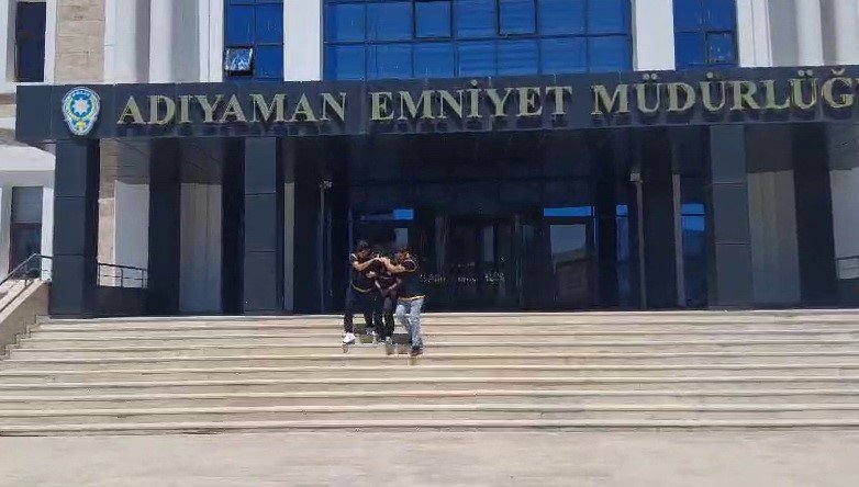 adiyamanda-8-yil-4-ay-hapis-cezasi-ile-aranan-sahis-yakalandi