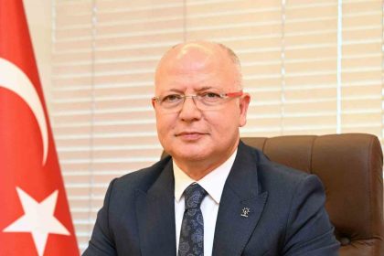 ak-parti-bursa-il-baskani-davut-gurkandan-kardeslik-ve-demokrasi-vurgusu