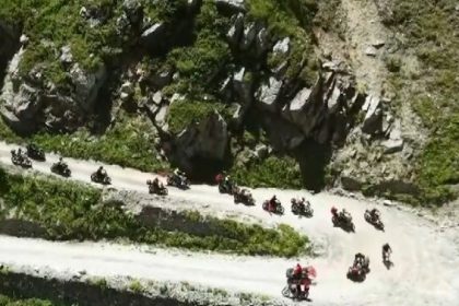 derebasi-virajlarinda-motosiklet-turu-gerceklestirildi