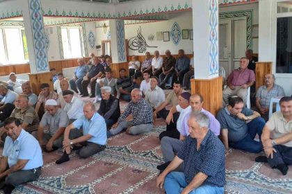 devrekte-vatandaslar-asure-programinda-bir-araya-geldiler