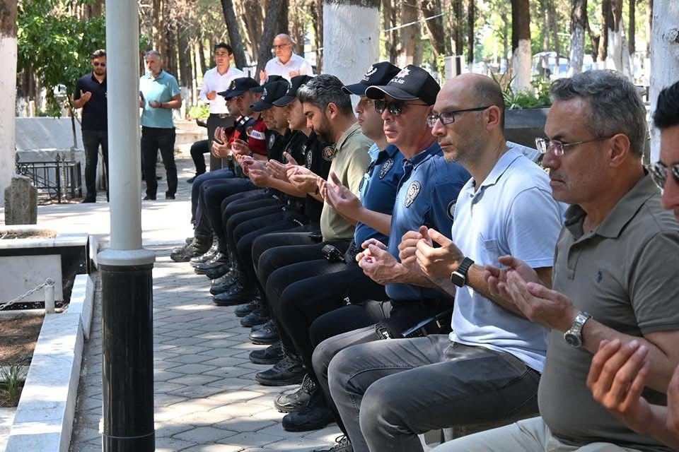 kusadasinda-15-temmuz-ruhu-yasatiliyor