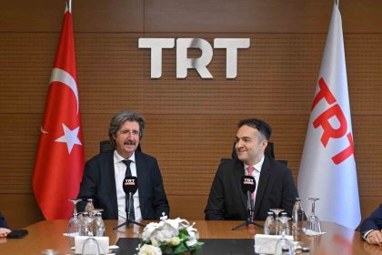 rektor-yilmaz-trt-yonetim-kurulu-baskanligi-gorevine-basladi