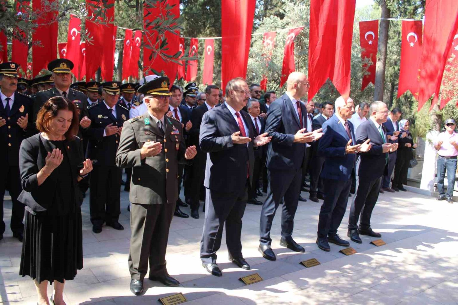 15-temmuz-sehitleri-aydinda-anildi