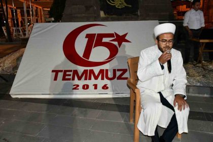 15-temmuz-sehitleri-tomarzada-dualarla-anildi