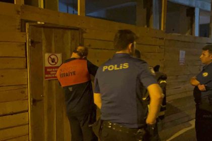 asilsiz-yangin-ihbari-ekipleri-harekete-gecirdi