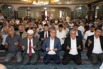 camilerde-15-temmuz-sehitleri-icin-mevlit