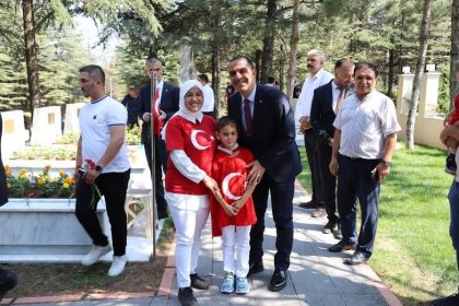cankirida-15-temmuz-demokrasi-ve-milli-birlik-gununde-sehitler-anildi