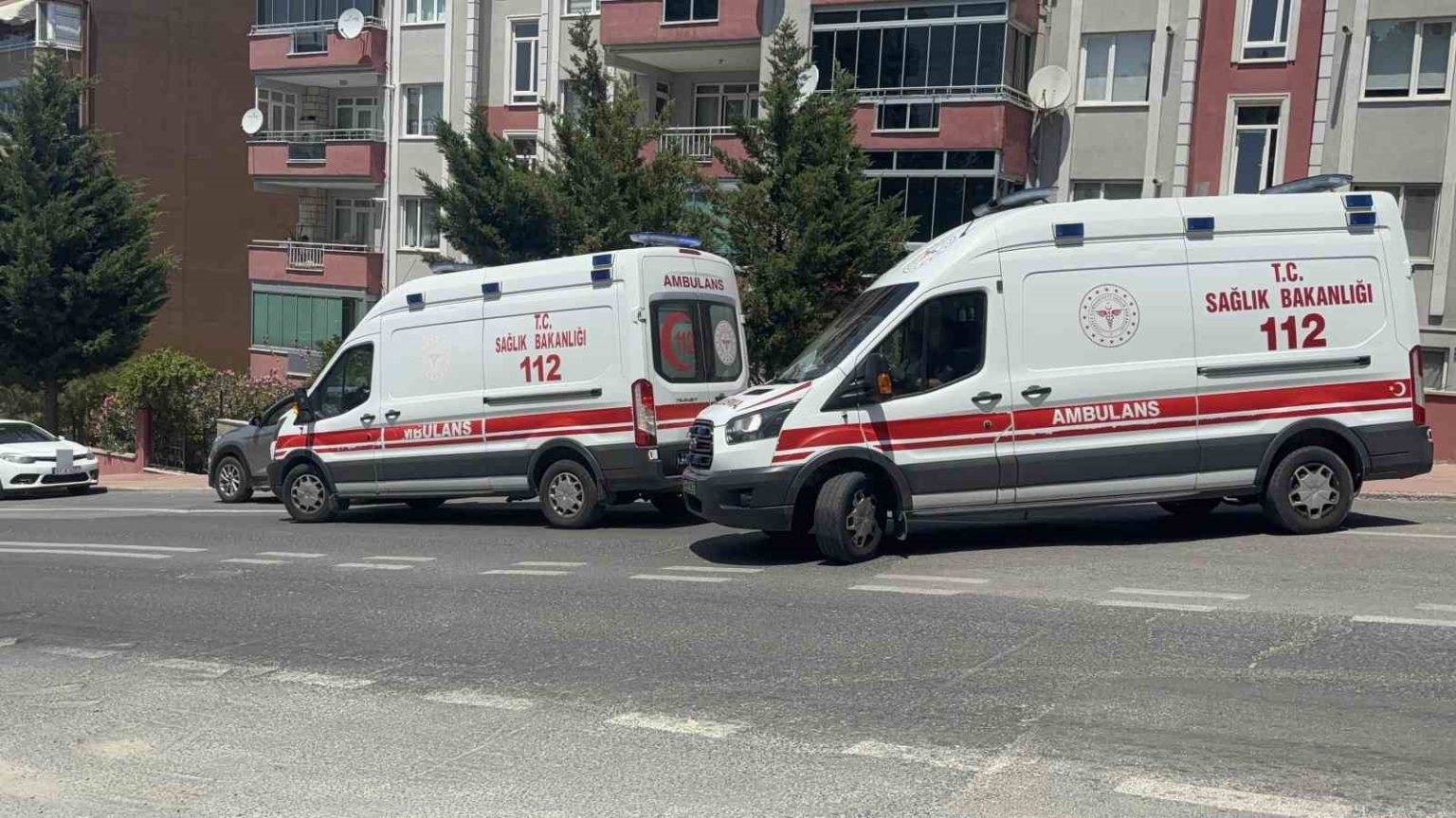 edirnede-elektrikli-bisiklet-kazasi-baba-dusen-oglunun-pesinden-atladi